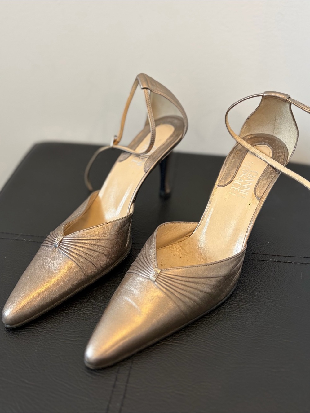 Gianni Versace Gold Metallic Pumps